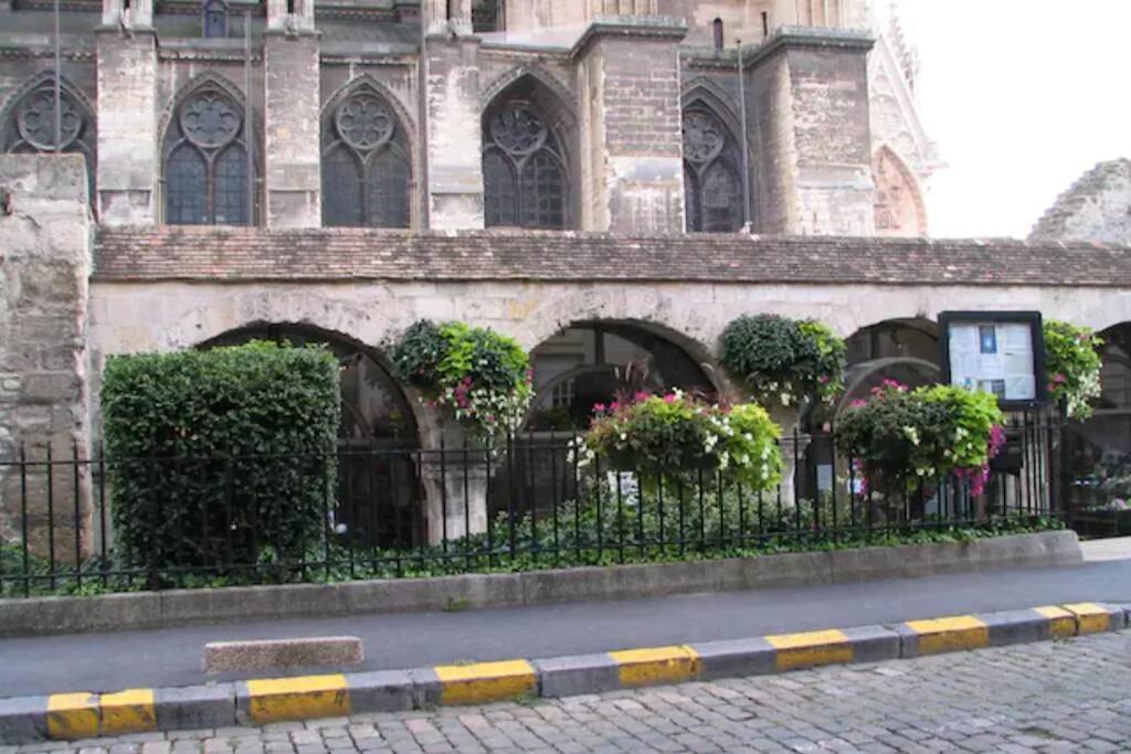 Hyper Centre Cathedrale Apartment แร็งส์ ภายนอก รูปภาพ